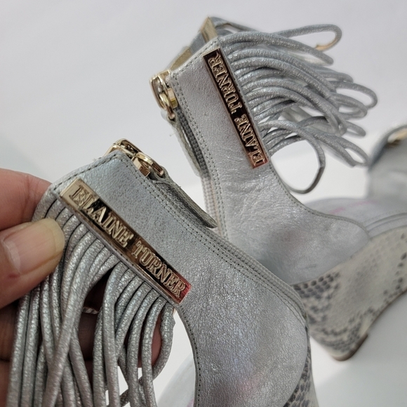 NEW ELAINE TURNER Women's Wedges Strappy Sandals Sz 10 Silver Comfy - Picture 5 of 12